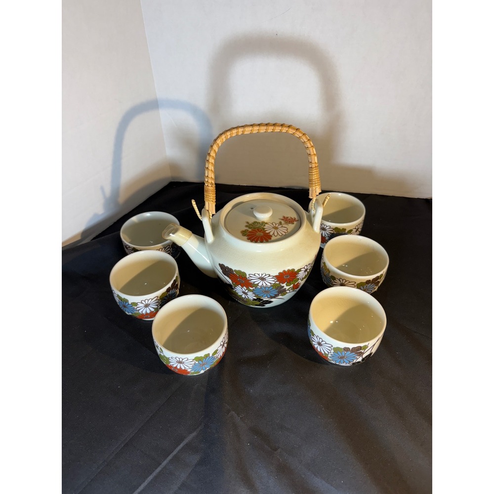 Vintage Asian Tea Set Teapot‎ With Bamboo Handle & 6 Cups Floral Design